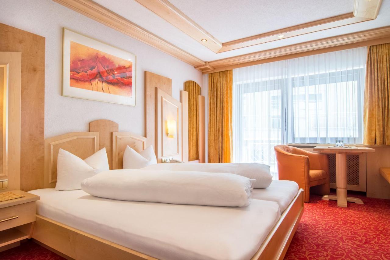 Alphotel Garni Salner Ischgl Exterior photo